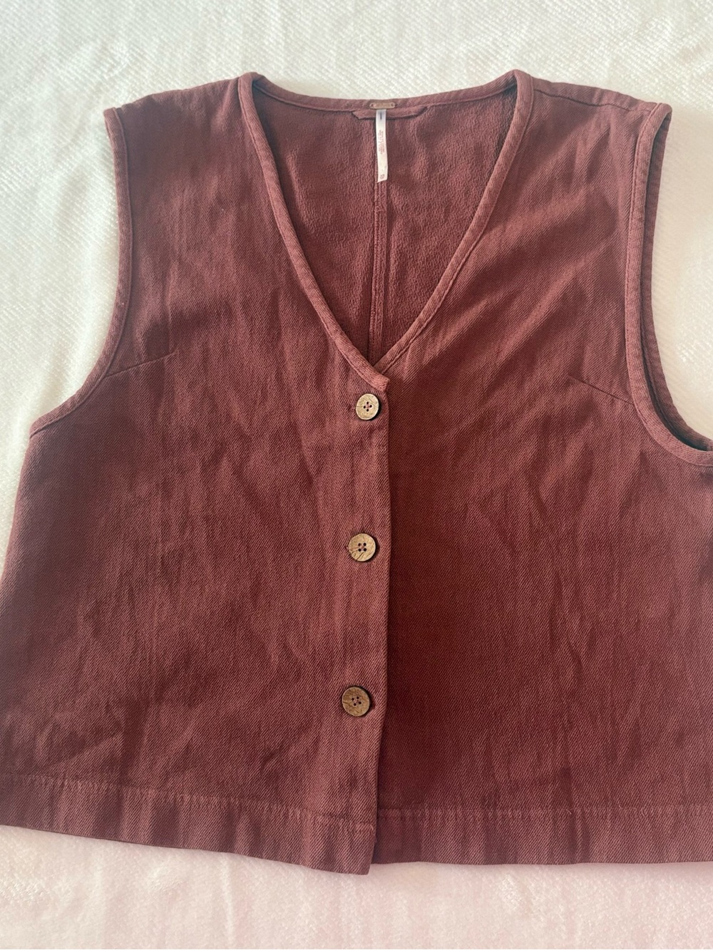 Free People Textured Sleeveless Knit Vest in Rust